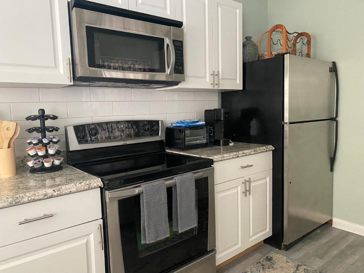 5 Min To Beach Large Living Room Fenced Backyard Bbq Firepit Driveway Boat Parking ليك وورث المظهر الخارجي الصورة